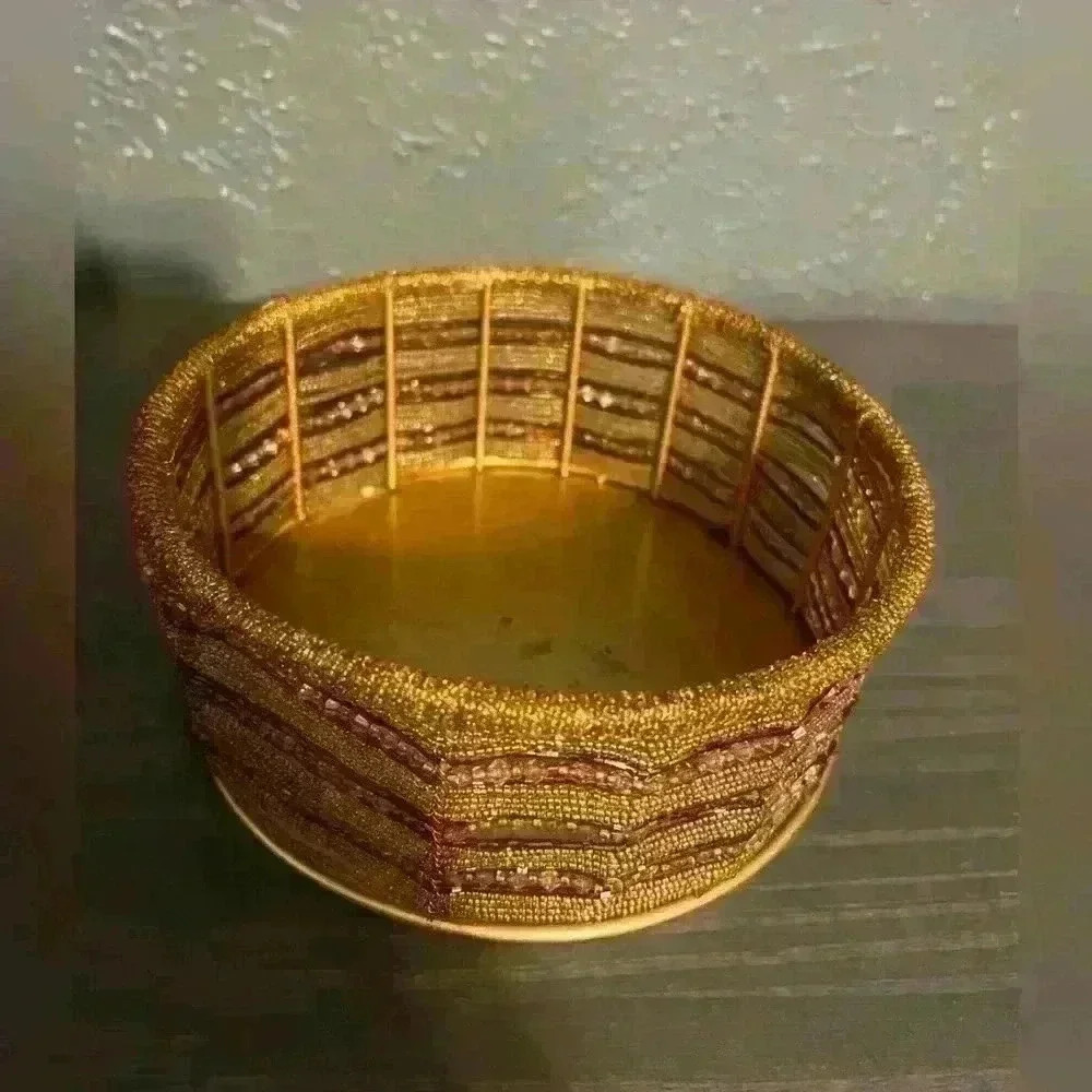 Jewelry organizer tray